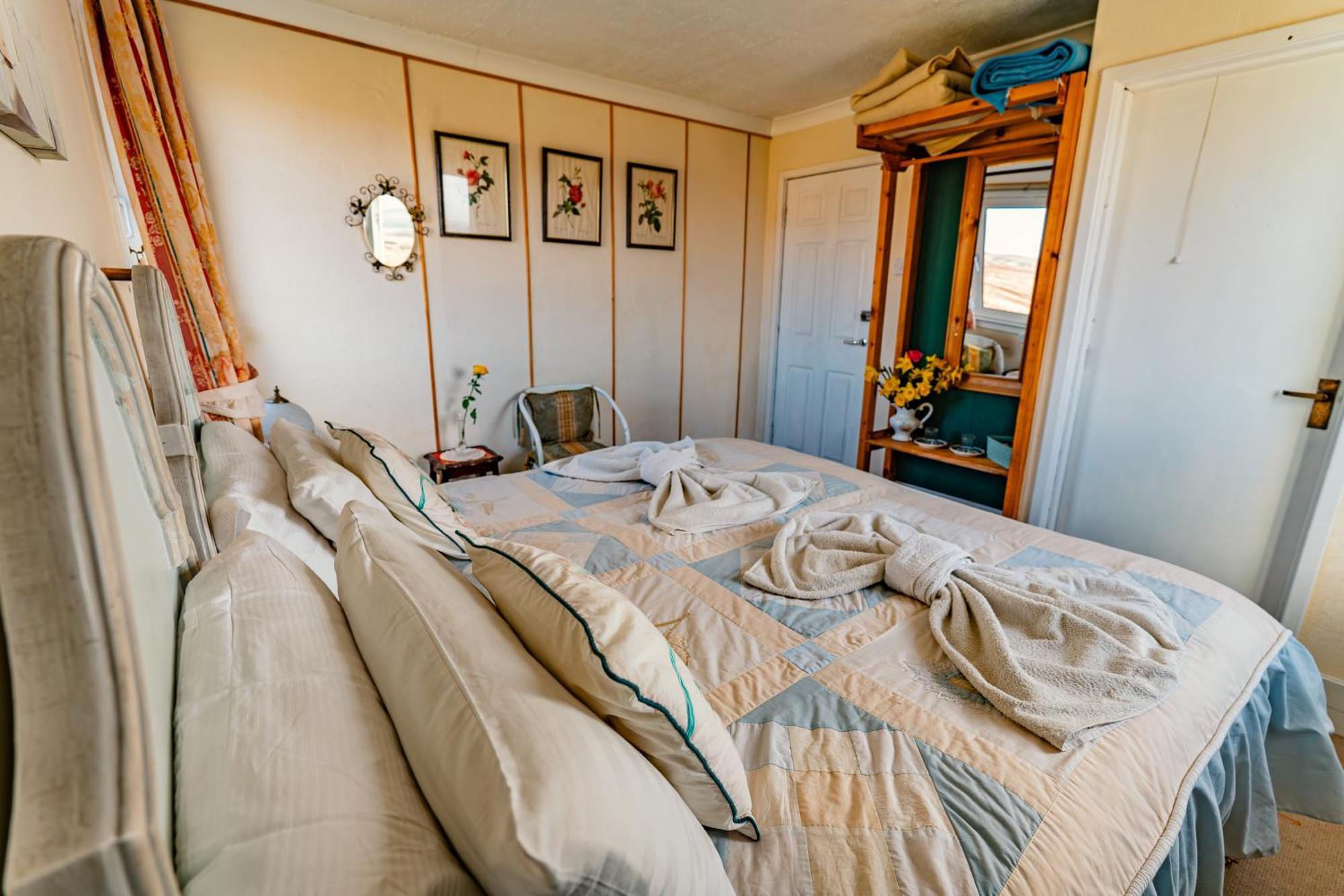 Garvault House Otel Kinbrace Oda fotoğraf